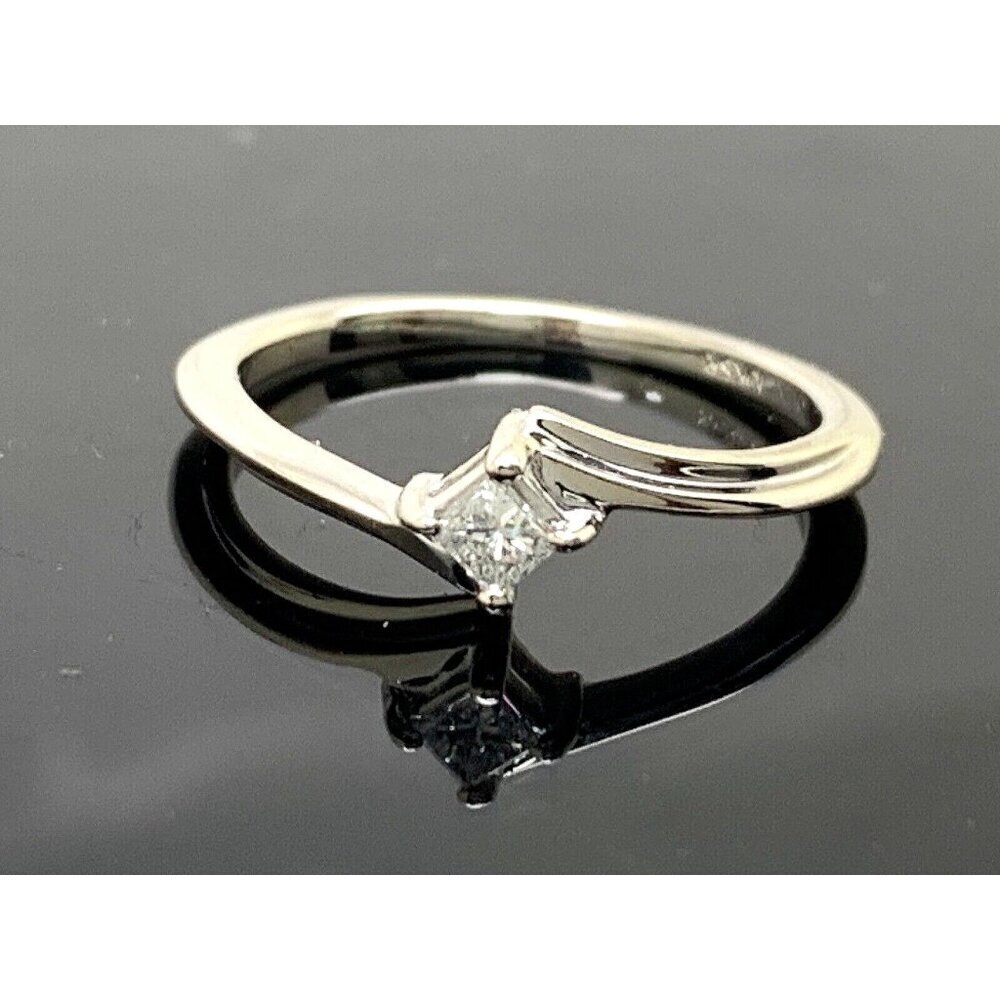 Engagement Ring Diamond 0.10ct Solitaire 10k White Gold Jewelry Womens S…